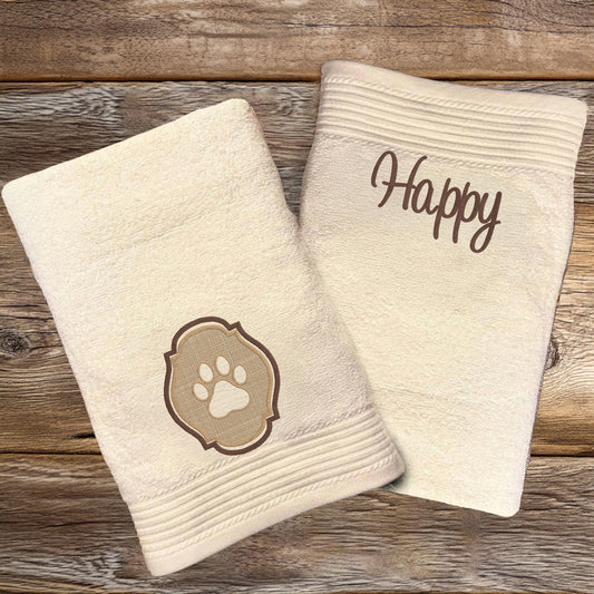 Personalisiertes Badetuch mit Name und Pfotenmotiv, besticktes Handtuch 70 x 140 cm Baumwolle