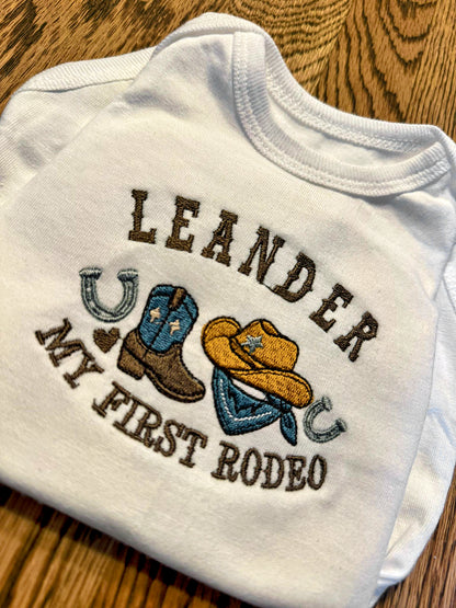 Personalisierter Baby-Body Western, Cowboy Stickerei mit Name