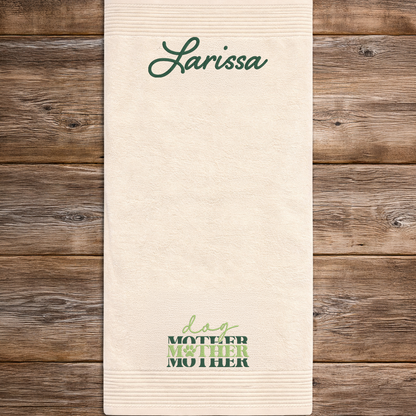 Personalisiertes Badetuch mit Name und Dog Mother Motiv, 70x140 cm Baumwolle