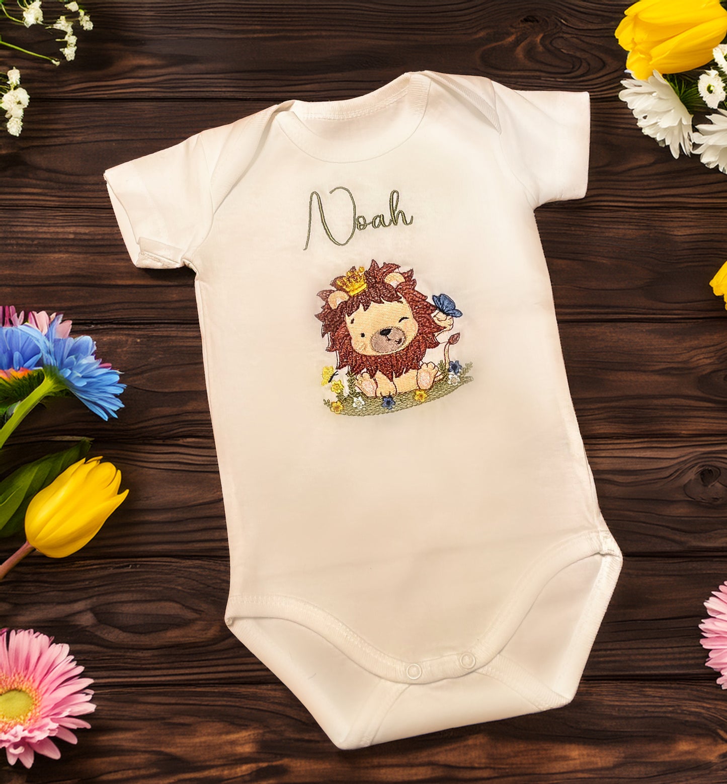 Personalisierter Baby Body Löwe