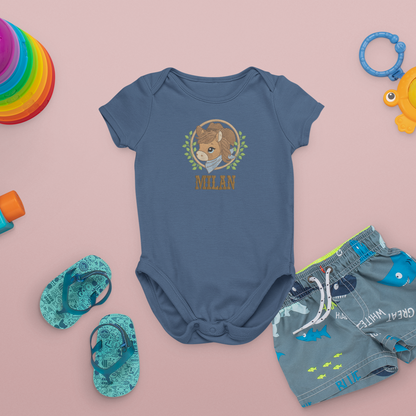 Baby Body mit besticktem Pferdemotiv und personalisiertem Namen